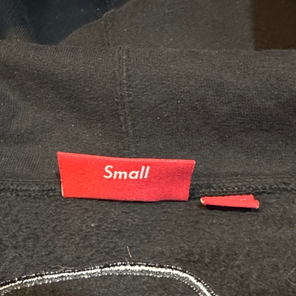 Supreme Black Zip-Up Hoodie - Picture 6 of 6